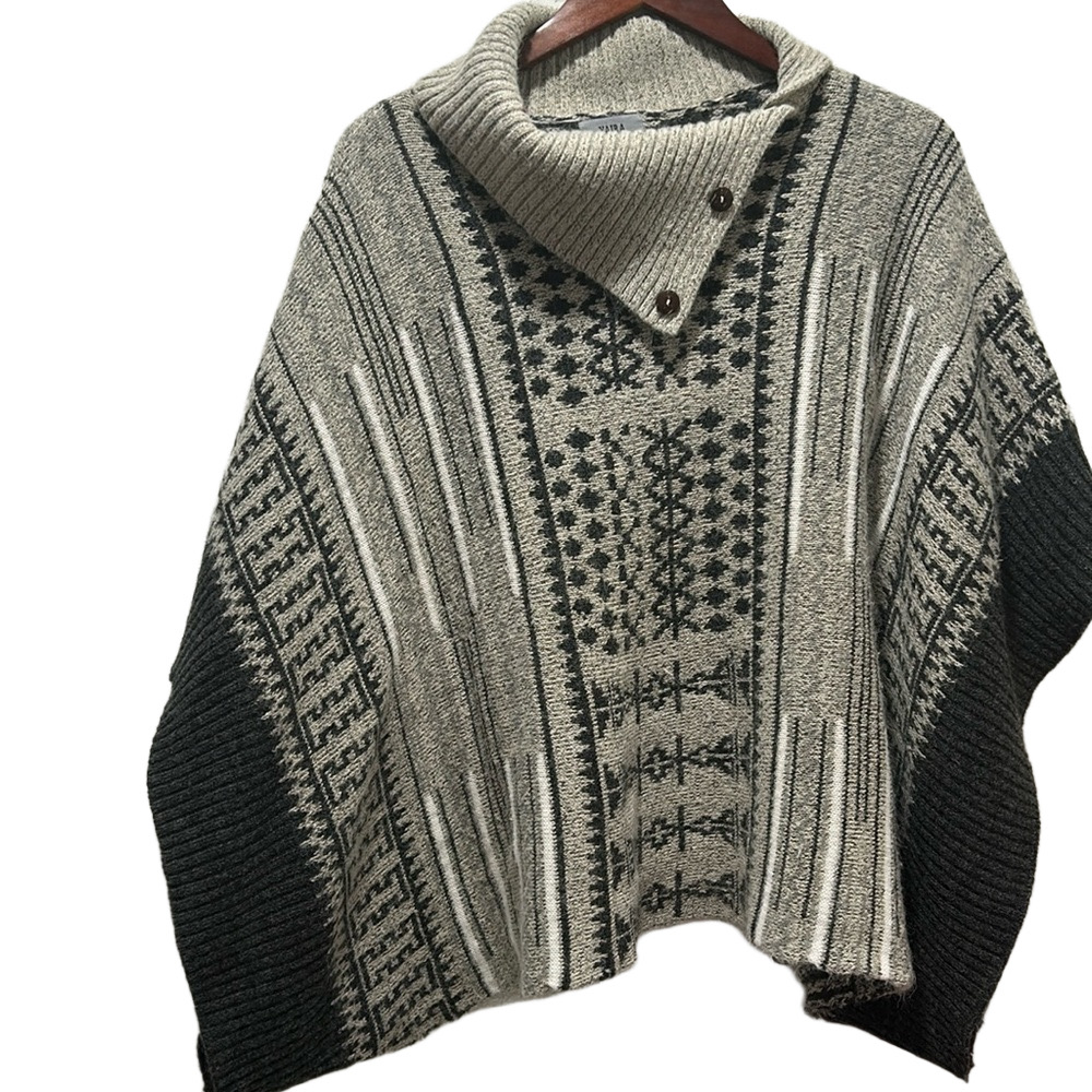 YAIRA pullover poncho sweater cape gray and black color size O/S